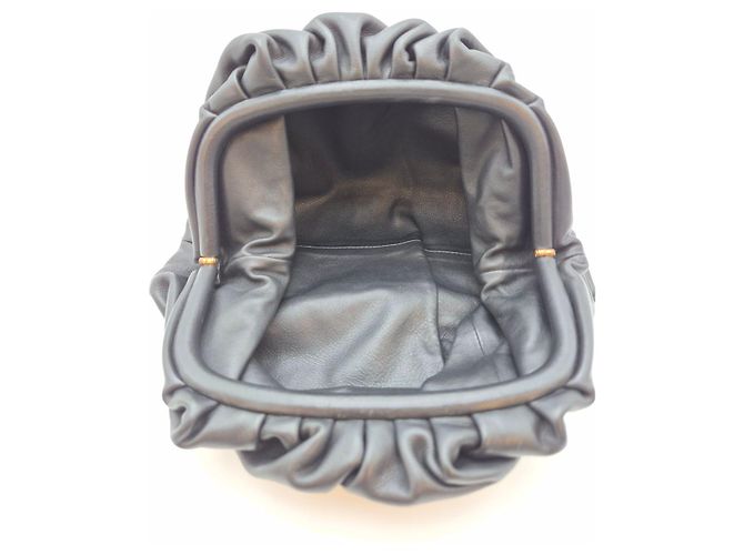 Bottega Veneta Borsa Dumpling in pelle di vitello nera Nero - vista 13
