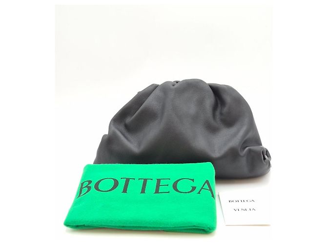 Bottega Veneta Borsa Dumpling in pelle di vitello nera Nero - vista 2