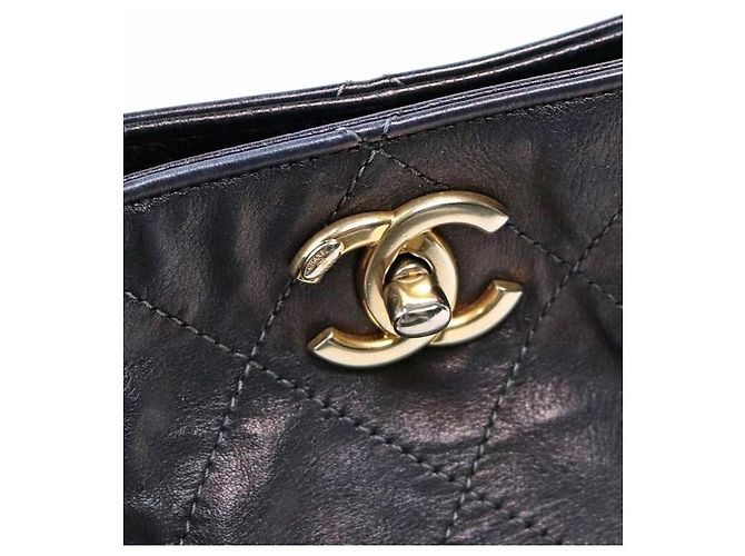 Chanel Black Quilted CC Bucket Bag Schwarz - Ansicht 6