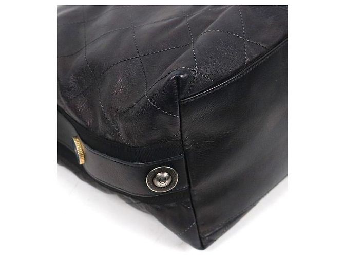 Chanel Black Quilted CC Bucket Bag Schwarz - Ansicht 8