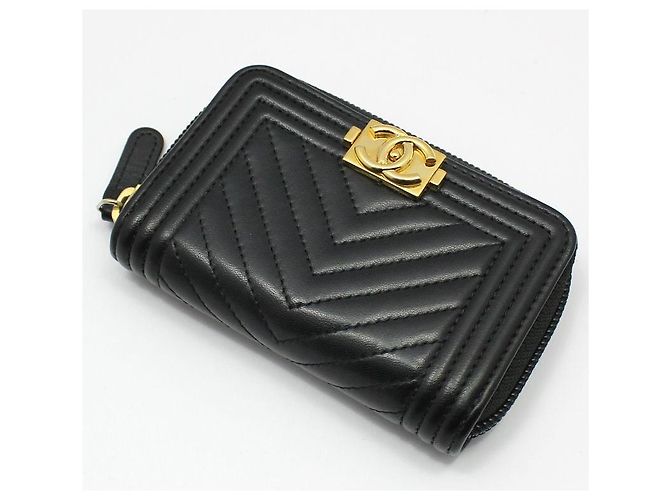 Chanel Cartera de tarjetas con cremallera Chevron Gold Boy Negro - vista 4