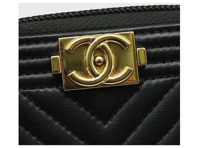 Chanel Cartera de tarjetas con cremallera Chevron Gold Boy Negro - vista 6