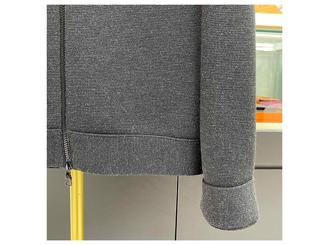 Louis Vuitton LV Bestickter Strick-Zip-Up mit Tasche Charcoal Braun - Ansicht 4