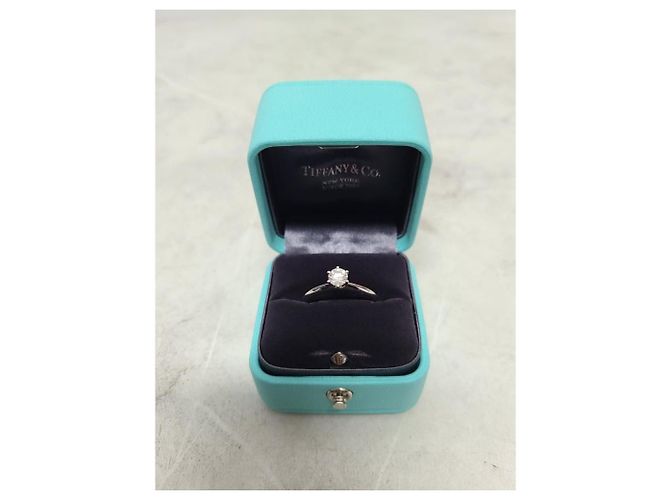 Tiffany & Co Tiffany Platinum Tiffany Setting Diamantring Golden - Ansicht 4