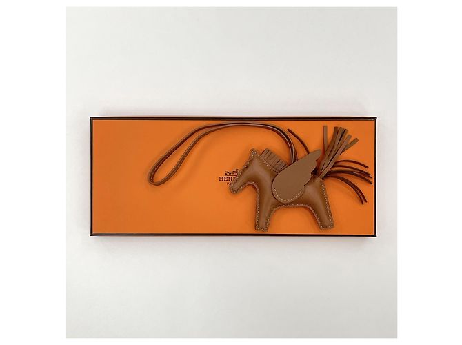 Hermès Charm Rodeo Pegasus Portachiavi Oro Arancione - vista 2
