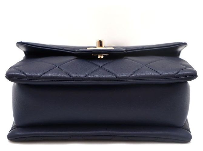 Chanel Bolso de hombro y bolso bandolera de piel de cordero con logotipo CC, Oro Champagne Azul - vista 6