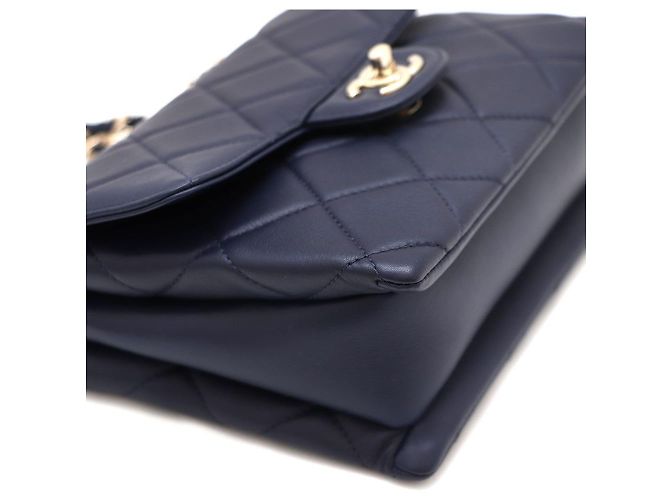 Chanel Bolso de hombro y bolso bandolera de piel de cordero con logotipo CC, Oro Champagne Azul - vista 7