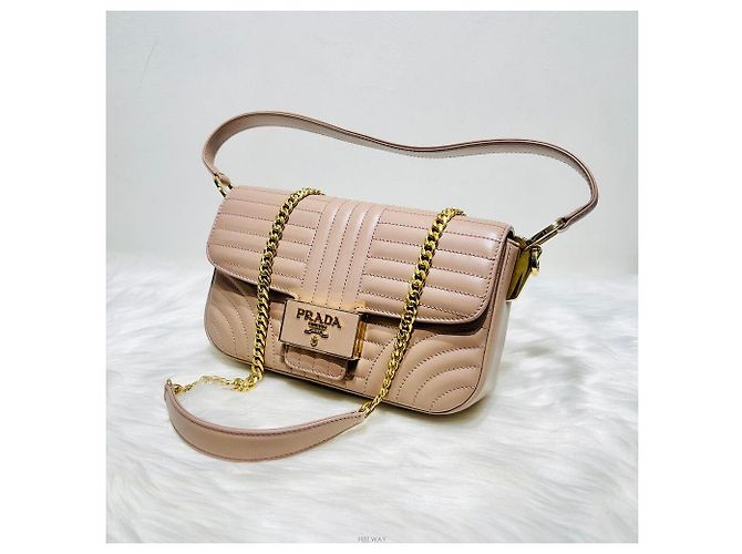 Prada Borsa Tote Trapuntata Diagram Borsa a Spalla Rosa - vista 8