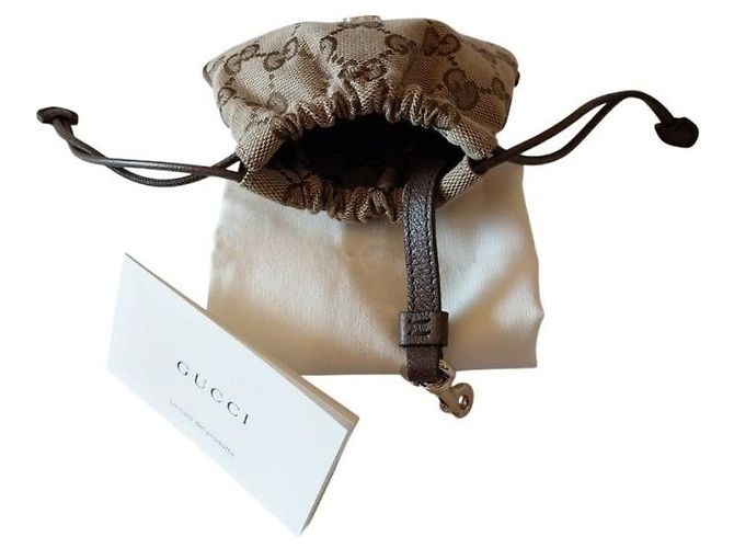 Gucci Mini borsa a coulisse Minuet GG Canvas Nano Portachiavi Beige Marrone - vista 2