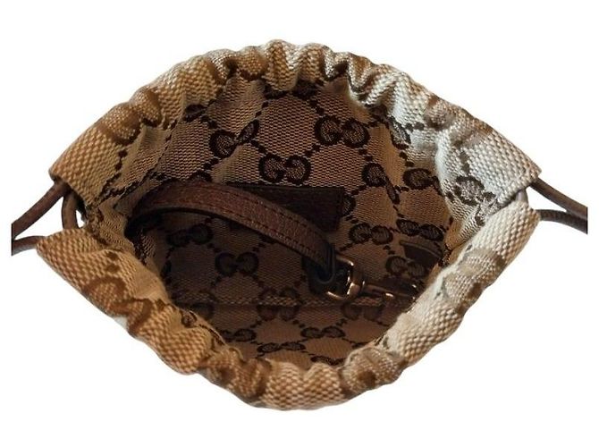 Gucci Mini borsa a coulisse Minuet GG Canvas Nano Portachiavi Beige Marrone - vista 3