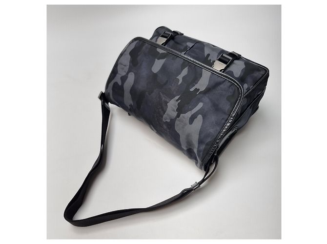 Prada Borsa Messenger in Nylon Crossbody (Premium Unisex, Camo) Multicolore - vista 11
