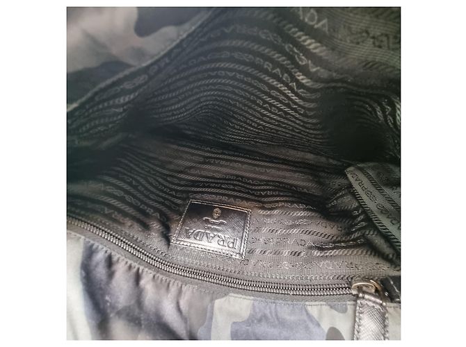 Prada Borsa Messenger in Nylon Crossbody (Premium Unisex, Camo) Multicolore - vista 15