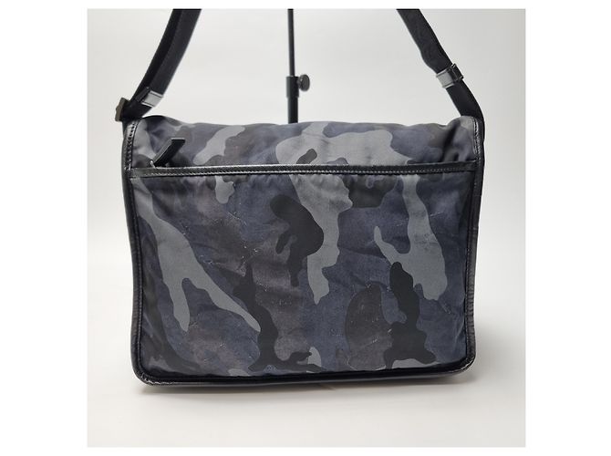 Prada Borsa Messenger in Nylon Crossbody (Premium Unisex, Camo) Multicolore - vista 8
