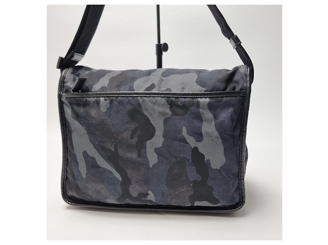 Prada Borsa Messenger in Nylon Crossbody (Premium Unisex, Camo) Multicolore - vista 9