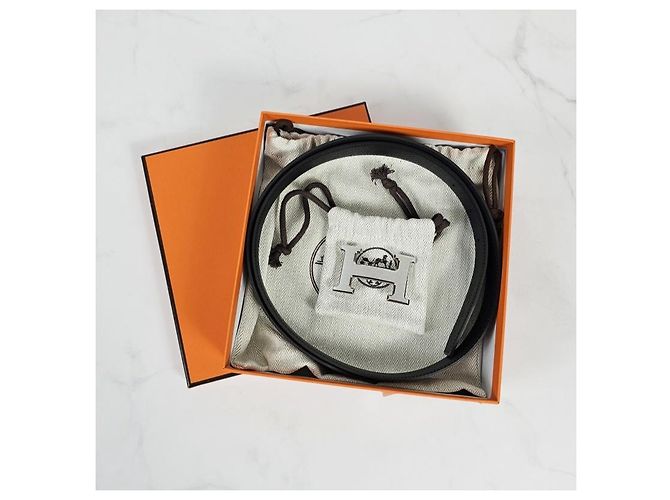 Hermès Buckle Reversible Double-Sided Black Safari Silver Matte Men's Leather Belt - view 12