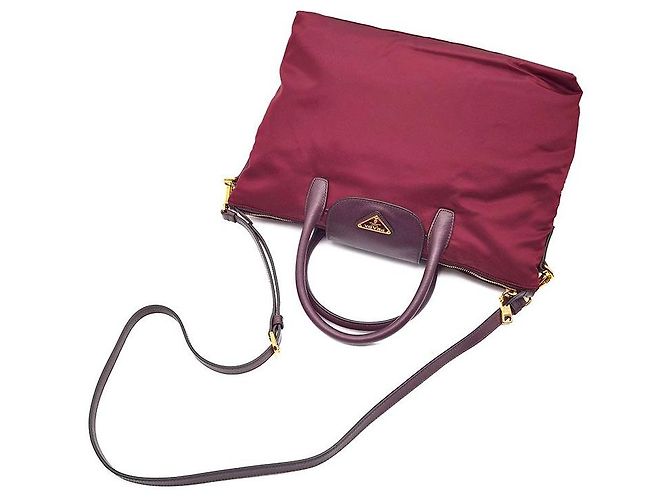 Prada Borsa Tote e Borsa a Spalla Tesuto Saffiano Rosso - vista 4