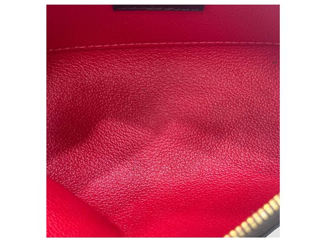 Louis Vuitton Beauty Case Damier Multicolore - vista 5