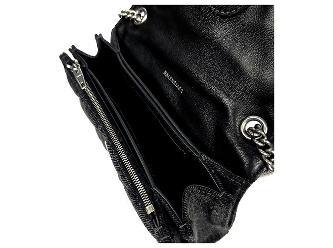 Balenciaga Borsa a Spalla Quilted Denim Crush Chain Marrone - vista 6