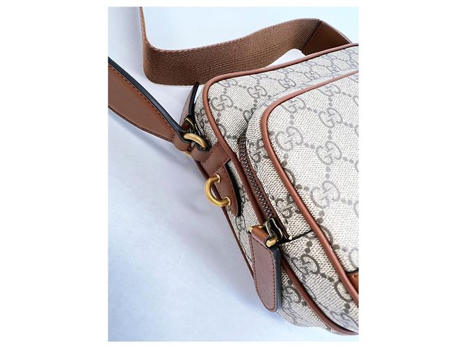 Gucci Borsa a tracolla GG Emblem Medium FAED Unisex Marrone - vista 15