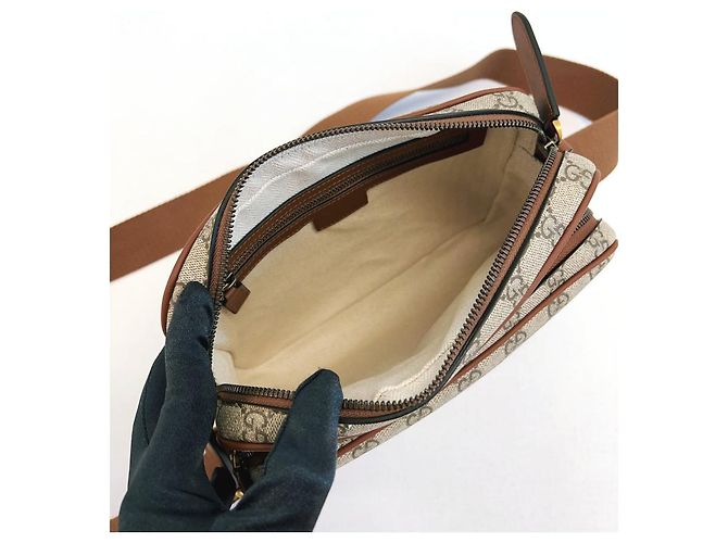 Gucci Borsa a tracolla GG Emblem Medium FAED Unisex Marrone - vista 17