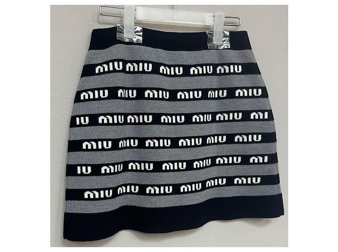 Miu Miu Falda de lana con logo Castaño - vista 3