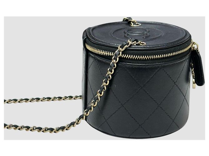 Chanel Piccola Vanity Rotonda in Agnello Nero Placcata Oro - vista 4