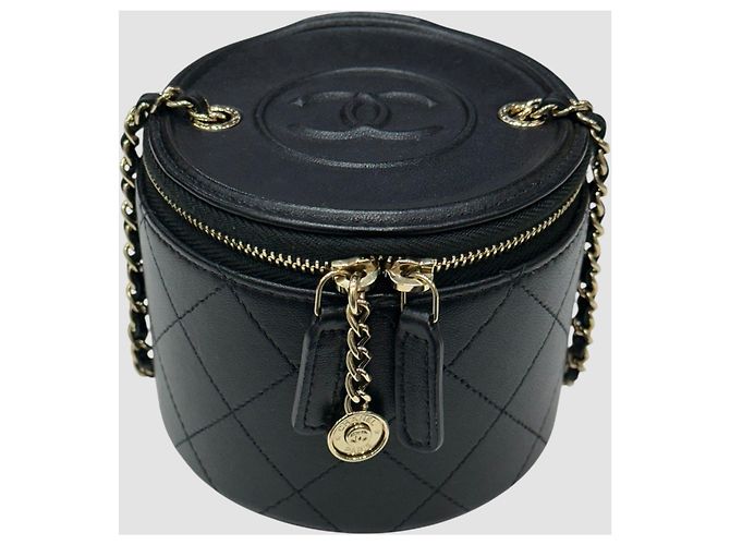 Chanel Piccola Vanity Rotonda in Agnello Nero Placcata Oro - vista 6