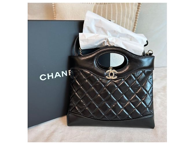 Chanel Bolso New Mini con Chip Interno Crossbody Negro Oro - vista 5