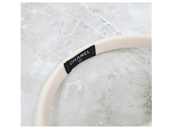 Chanel Paracani in maglia con logo CC e pelle di pecora Argento - vista 9