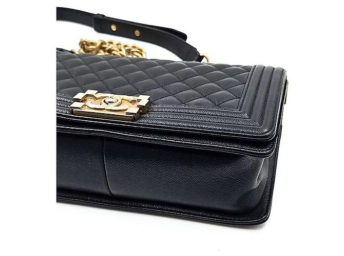 Chanel Caviar Gold Boy Bag Medium Schwarz - Ansicht 5