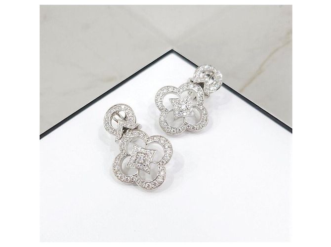 Louis Vuitton Orecchini Ardentess in oro bianco e diamanti Argento - vista 4