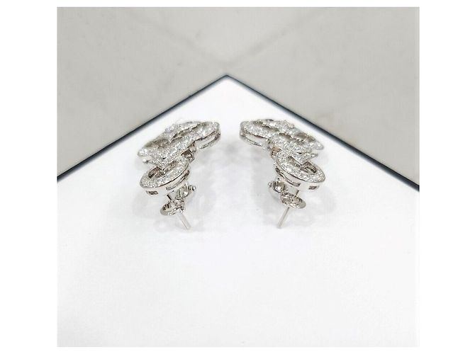 Louis Vuitton Orecchini Ardentess in oro bianco e diamanti Argento - vista 6