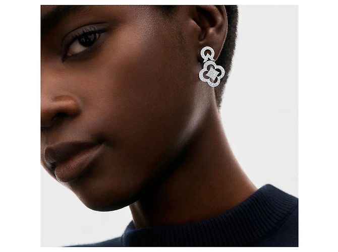 Louis Vuitton Orecchini Ardentess in oro bianco e diamanti Argento - vista 9