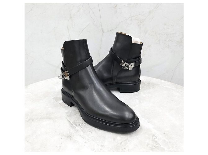Hermès Men's Kelly Beo Leather Ankle Boots Multiple colors - view 3