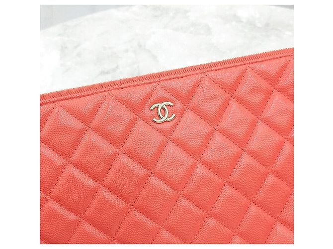Chanel Borsa clutch Classic Caviar Large Series Rosso - vista 4