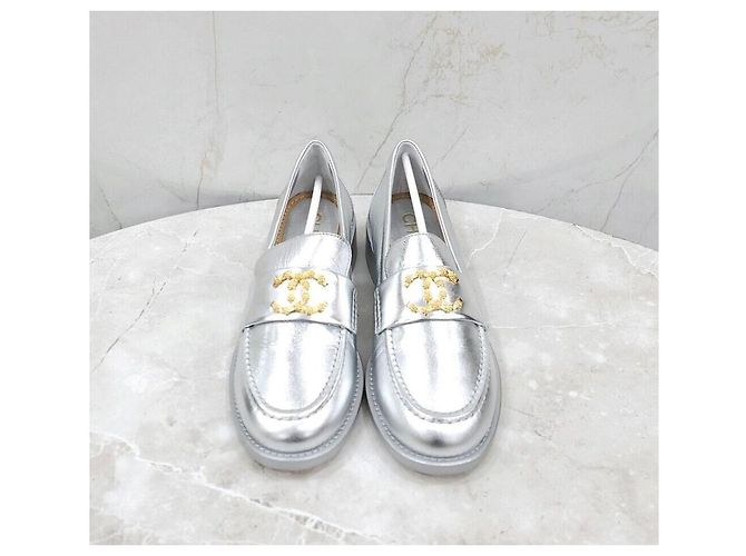 Chanel Mocassino Camellia - vista 2