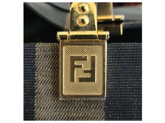 Fendi Borsa Tote Sunshine Marrone - vista 7