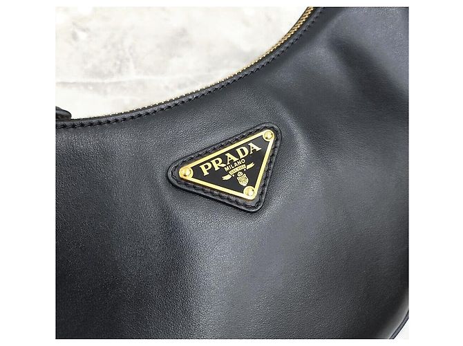 Prada Piccola borsa a tracolla in pelle Arke Nero - vista 4