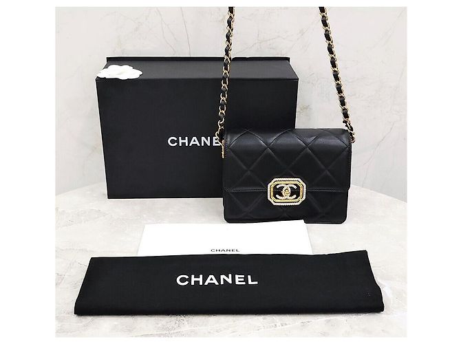 Chanel Nuova Mini Flap Bag in pelle di vitello Strass Oro Metal Interno Chip Nero - vista 7