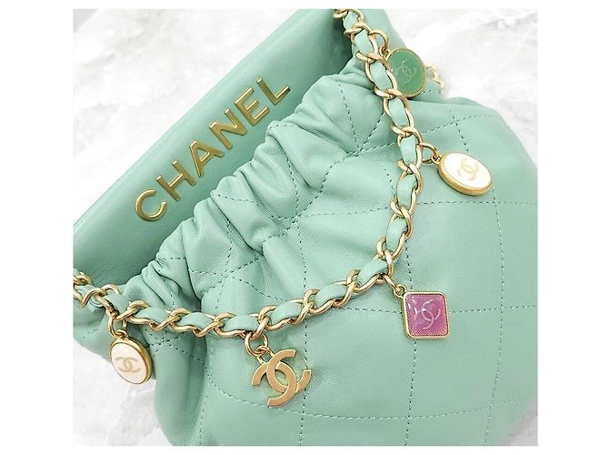 Chanel Nuova borsa bucket piccola in agnello color menta Verde - vista 4