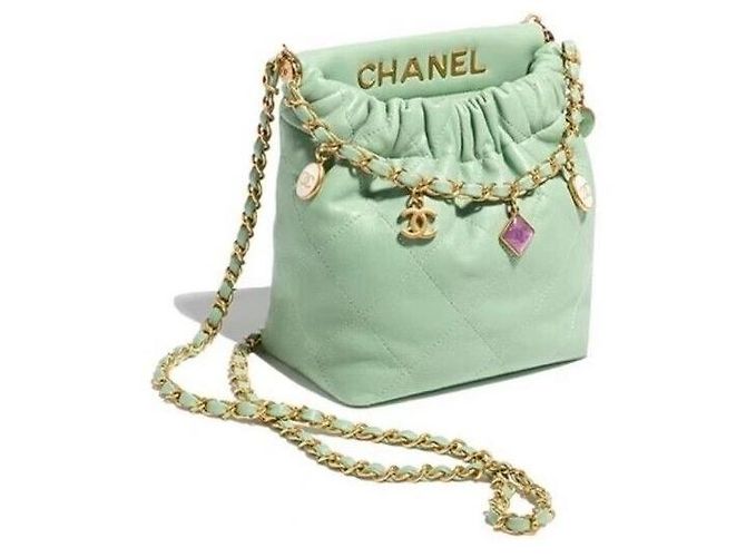 Chanel Nuova borsa bucket piccola in agnello color menta Verde - vista 8
