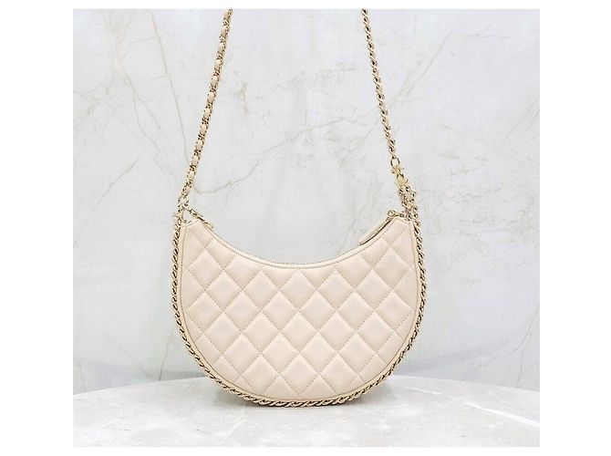 Chanel Borsa Hobo New Moon Small Ecru Champagne Gold con nuova microchip interna Bianco - vista 3