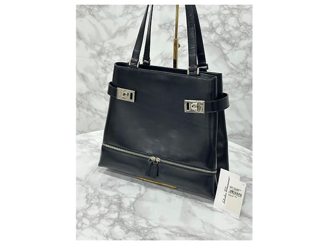 Salvatore Ferragamo Borsa a mano in pelle Gancini Argento - vista 2
