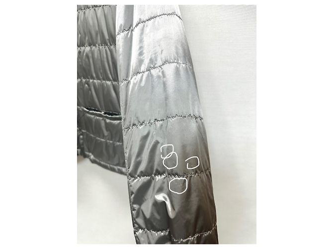Prada Leichte Nylon-Steppjacke mit Dreieckslogo Mehrfarben - Ansicht 8
