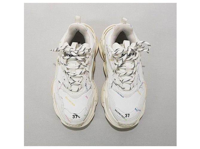 Balenciaga Sneakers Triple con Logo All-Over Argento - vista 4