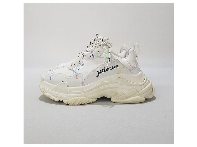 Balenciaga Sneakers Triple con Logo All-Over Argento - vista 6