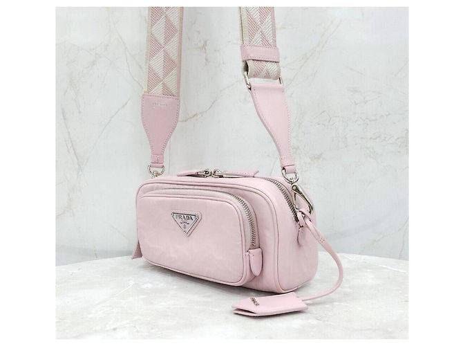 Prada Borsa a tracolla multi tasche in pelle invecchiata rosa - vista 2