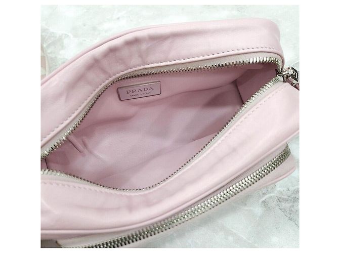 Prada Borsa a tracolla multi tasche in pelle invecchiata rosa - vista 8