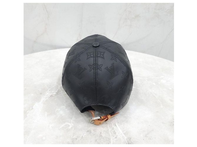 Louis Vuitton Cappellino da baseball Shadow Leather Monogram Multicolore - vista 3