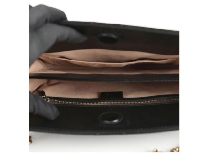Gucci Borsa a tracolla GG Marmont in pelle trapuntata nera Nero - vista 7